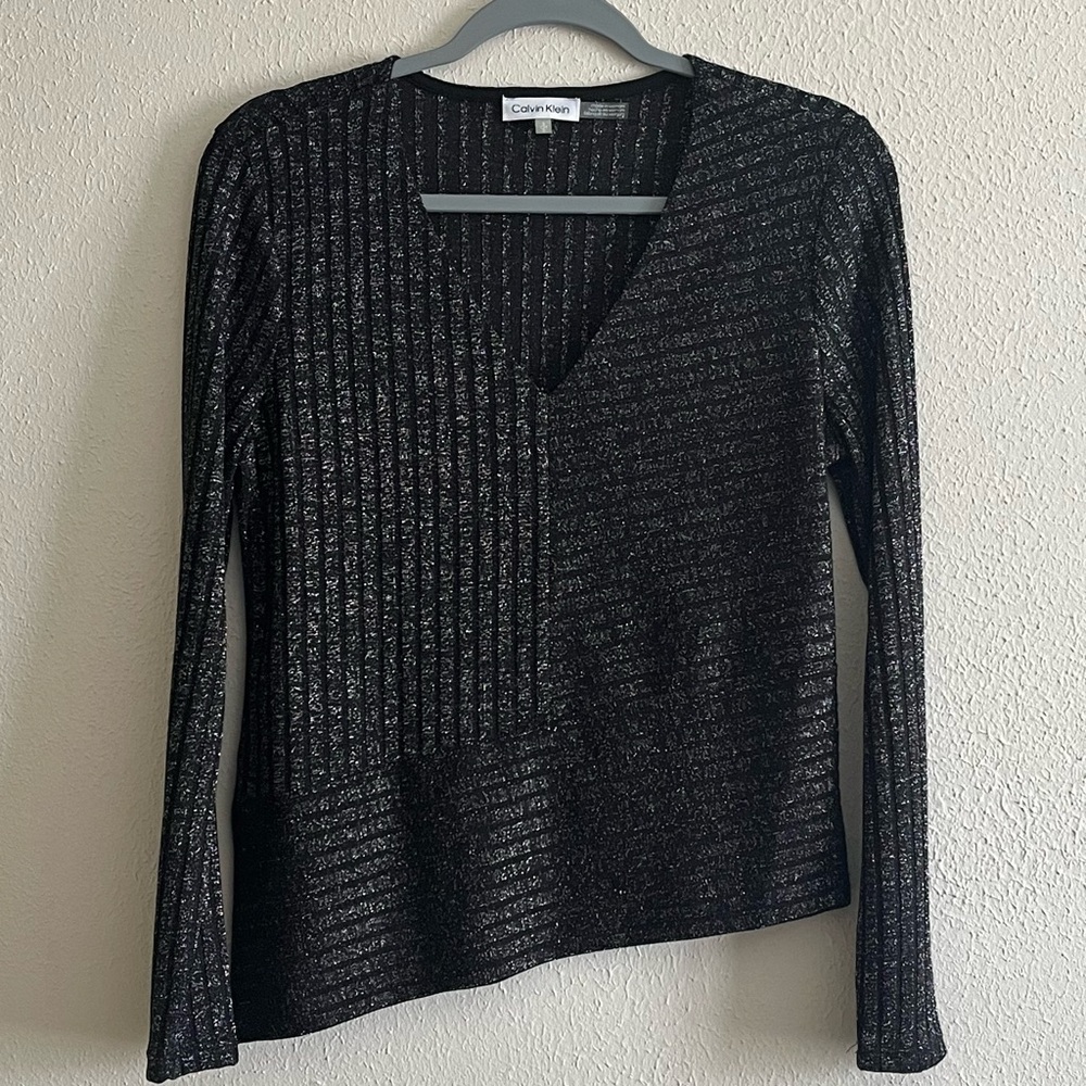 Calvin Klein Shimmer Metallic Black/Silver Asymmetrical Sweater Top Size S EUC